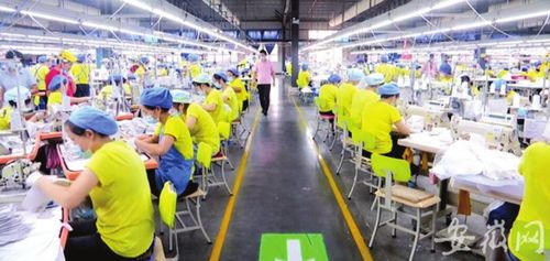 望江一针织外贸企业转产做防疫口罩 生产计划已经排到 11 月底